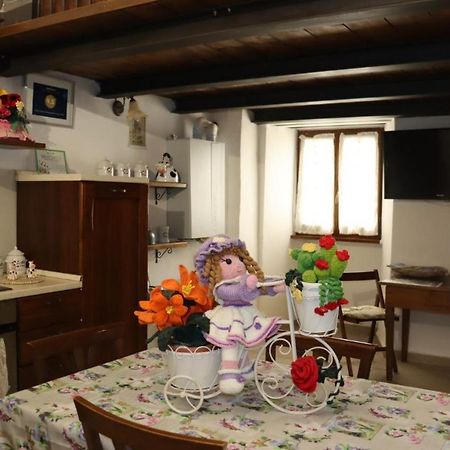 Twins' Historical Apartment Треви Экстерьер фото